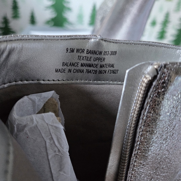 Worthington Bannow Flared Heel Booties - Picture 8 of 11